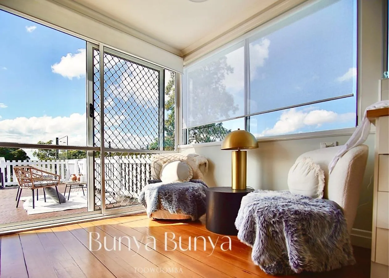 Bunya Bunya Luxury Estate Toowoomba Set Over 2 Acres With Tennis Court Australien