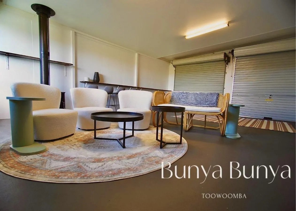 Bunya Bunya Luxury Estate Toowoomba Set Over 2 Acres With Tennis Court 0*,